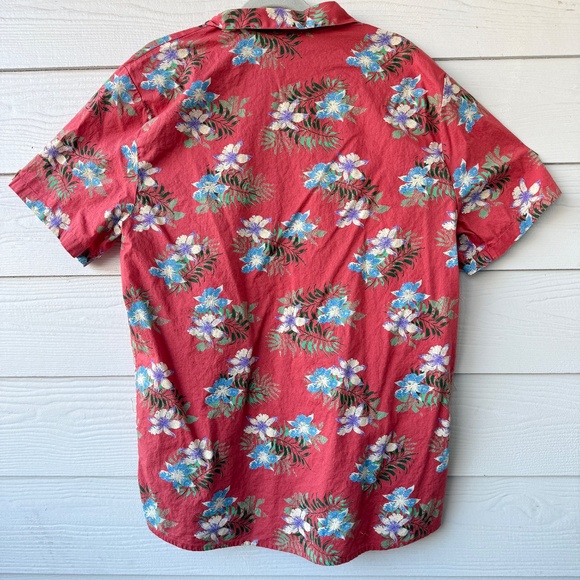 Volcom | Red Hawaiian Floral Button Up Shirt | Size XL - Picture 2 of 7